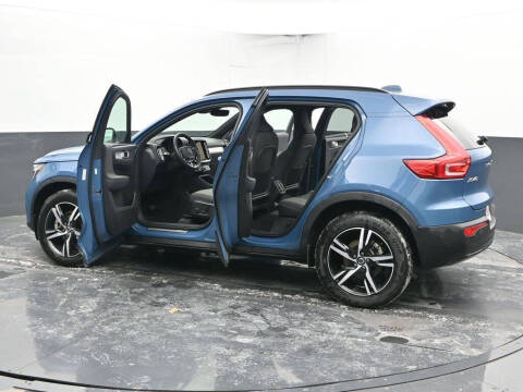 2024 Volvo XC40