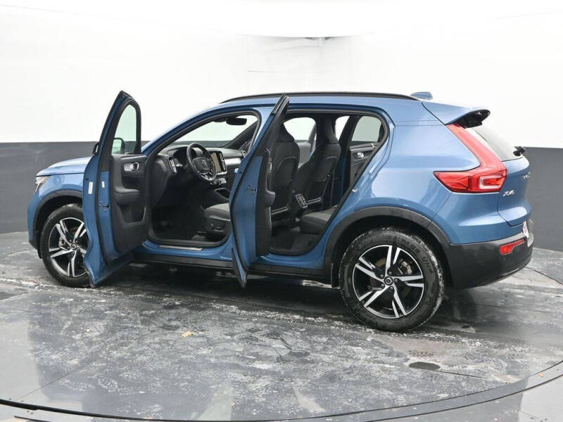 2024 Volvo XC40