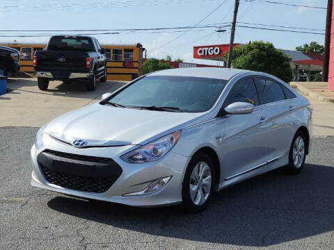 2015 Hyundai Sonata Hybrid for sale at Priceless in Odenton MD