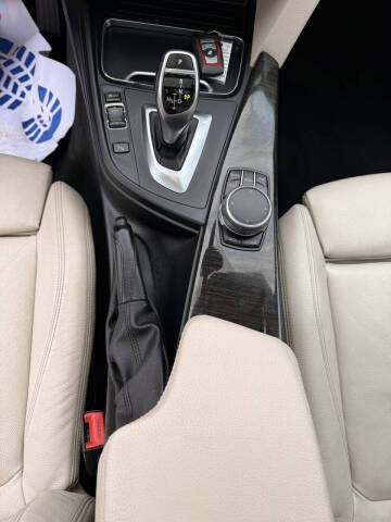 2017 BMW 3 Series 330i xDrive