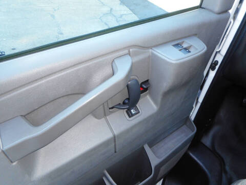 2016 Chevrolet Express 2500