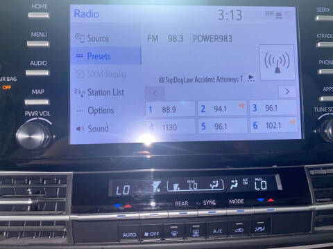 2023 Toyota Sienna LE 8-Passenger