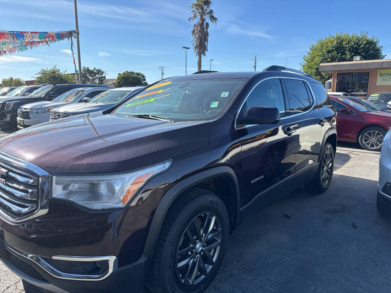 2017 GMC Acadia SLT-1