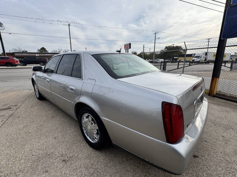 2005 Cadillac DeVille