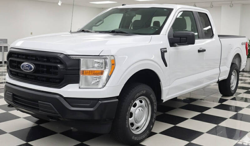 2021 Ford F-150 XL's photo