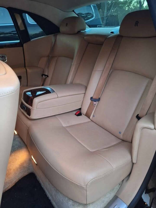 2010 Rolls-Royce Ghost
