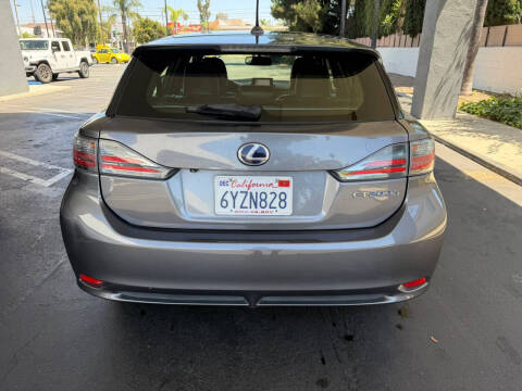 2013 Lexus CT 200h