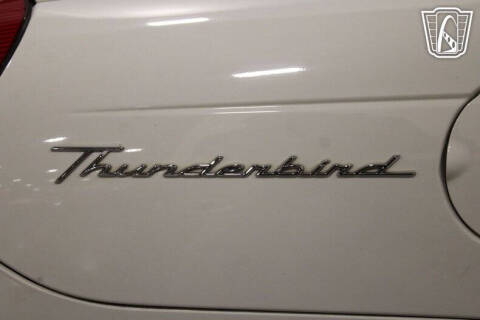 2002 Ford Thunderbird Deluxe