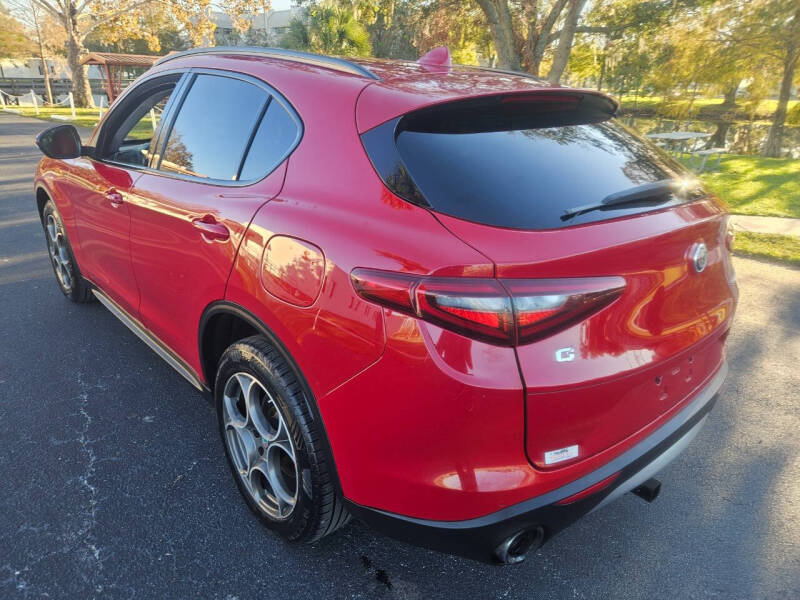 2018 Alfa Romeo Stelvio Sport photo 25