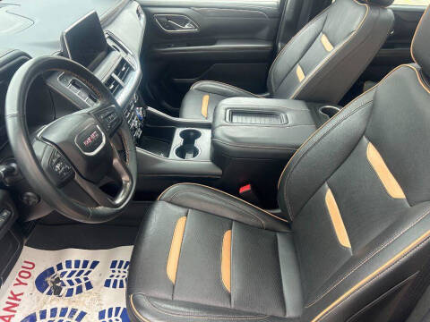 2023 GMC Yukon XL AT4