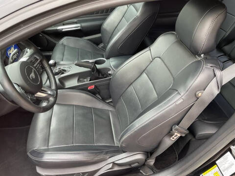 2017 Ford Mustang GT Premium