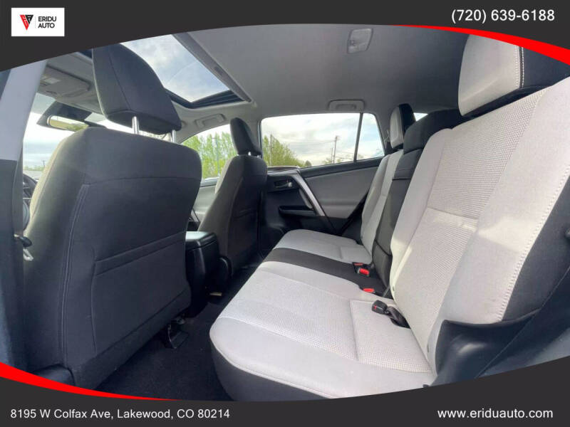 2017 Toyota RAV4 Hybrid XLE