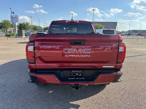 2024 GMC Canyon Elevation