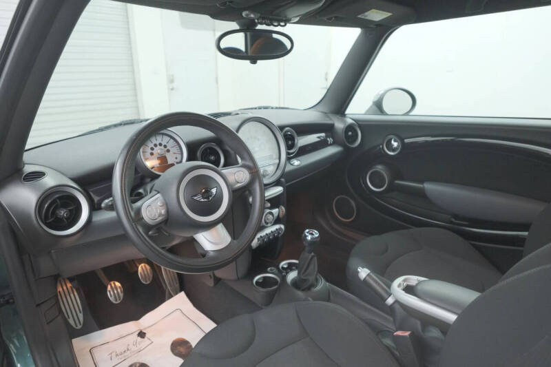 2009 MINI Cooper John Cooper Works