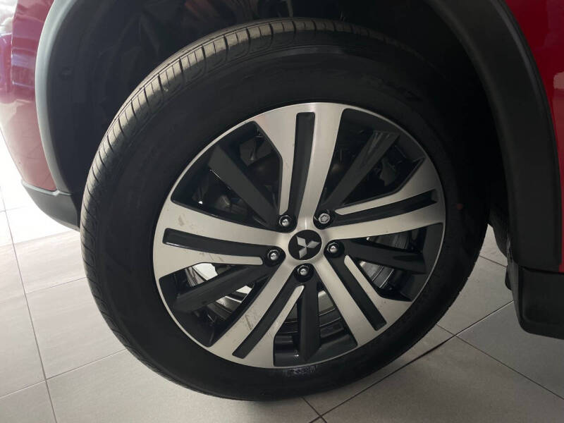 2024 Mitsubishi Outlander Sport ES