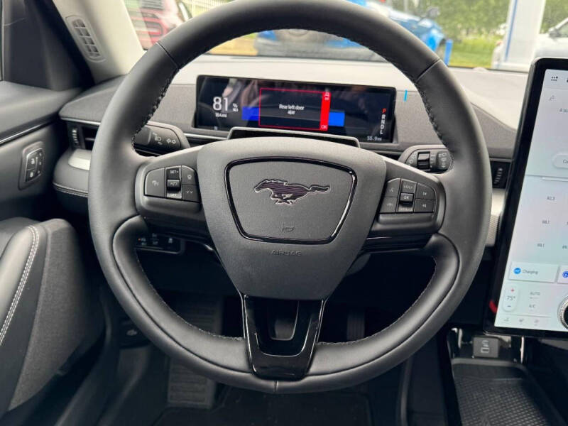 2023 Ford Mustang Mach-E Select