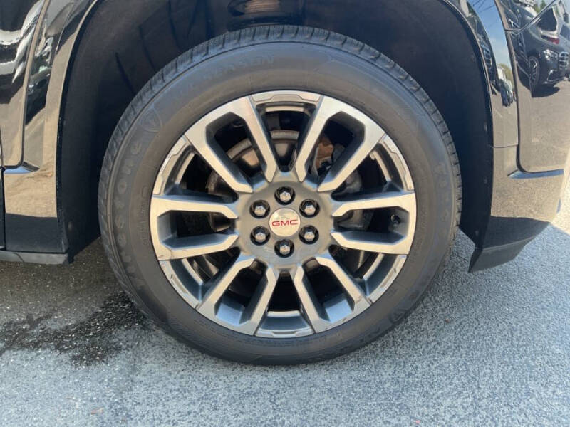 2021 GMC Acadia Denali