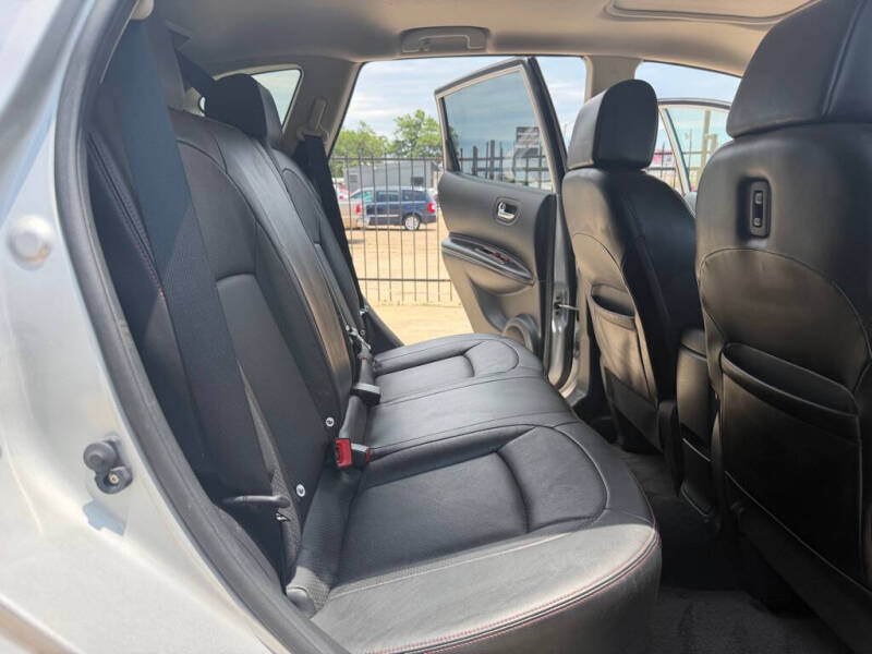 2012 Nissan Rogue S