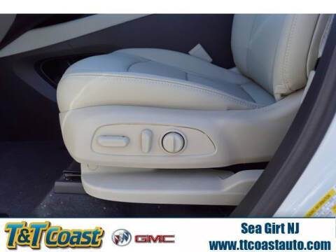 2021 Buick Enclave Essence