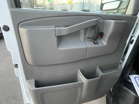 2016 Chevrolet Express 2500