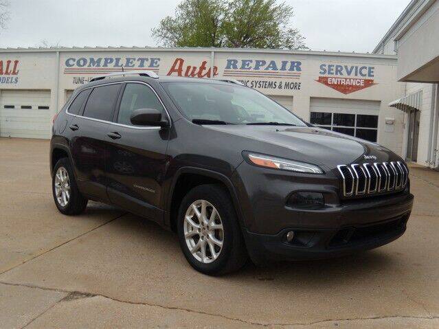 2014 Jeep Cherokee for sale at PERL AUTO CENTER in Coffeyville KS