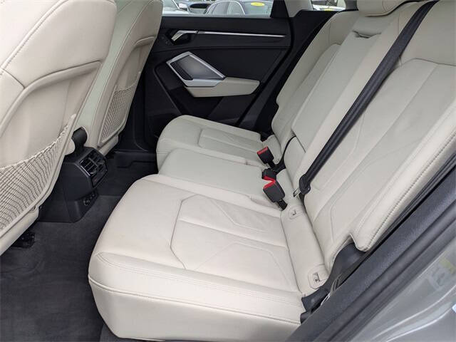 2020 Audi Q3 quattro Premium 45 TFSI