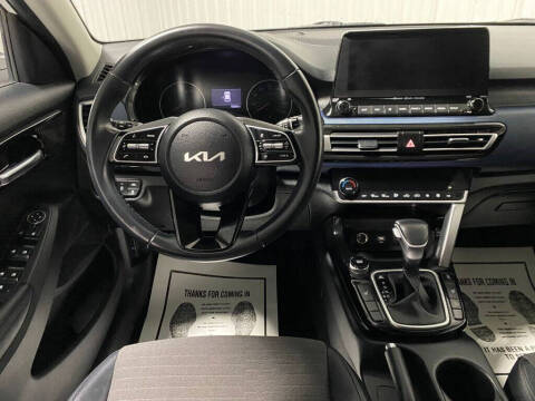 2022 Kia Seltos S
