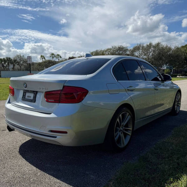 2017 BMW 3 Series 330i