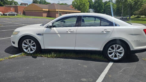 2011 Ford Taurus SEL