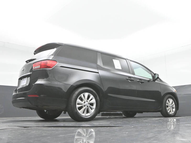 2017 Kia Sedona LX