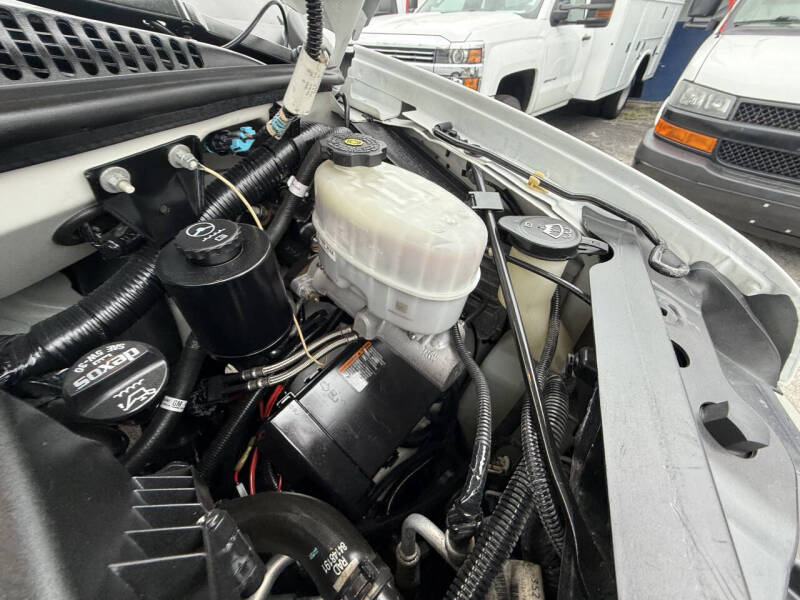 2021 Chevrolet Express 2500