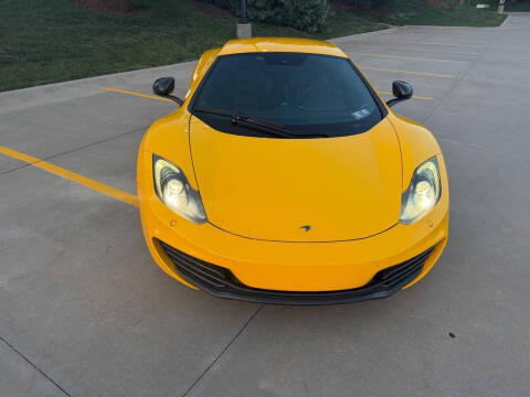 2013 McLaren MP4-12C