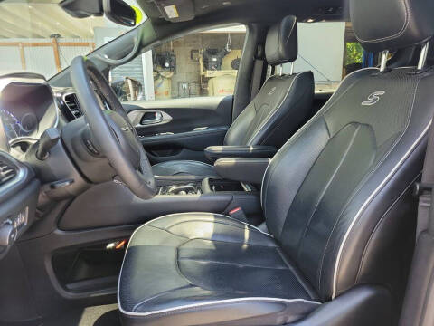 2022 Chrysler Pacifica Limited
