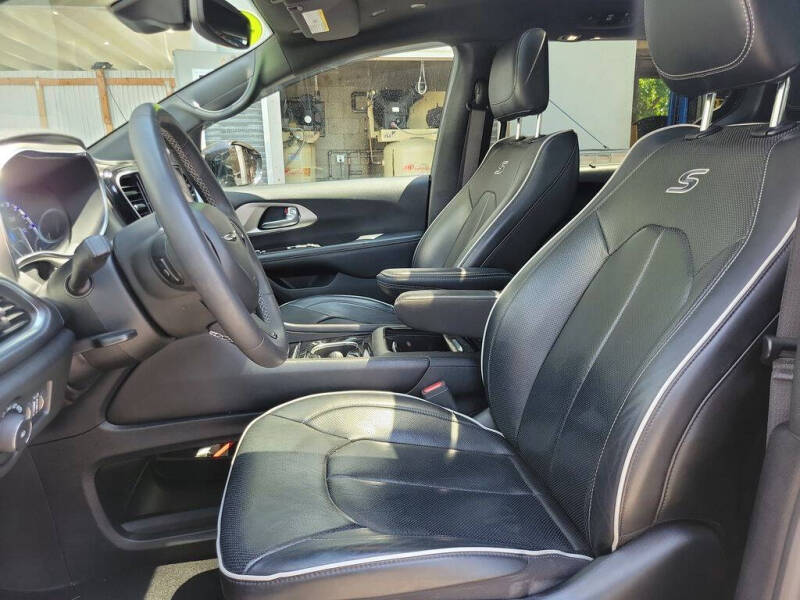 2022 Chrysler Pacifica Limited