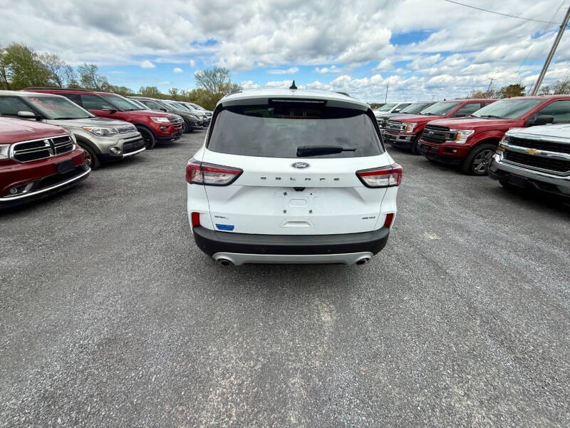 2020 Ford Escape SEL