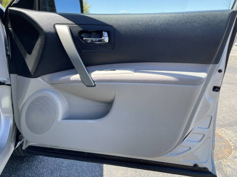 2012 Nissan Rogue S