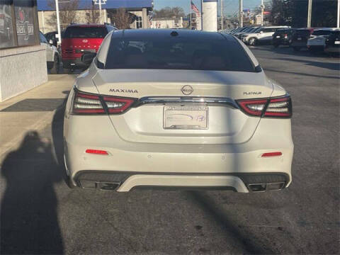2023 Nissan Maxima 3.5 Platinum