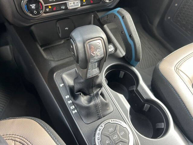 2023 Ford Bronco Base Advanced