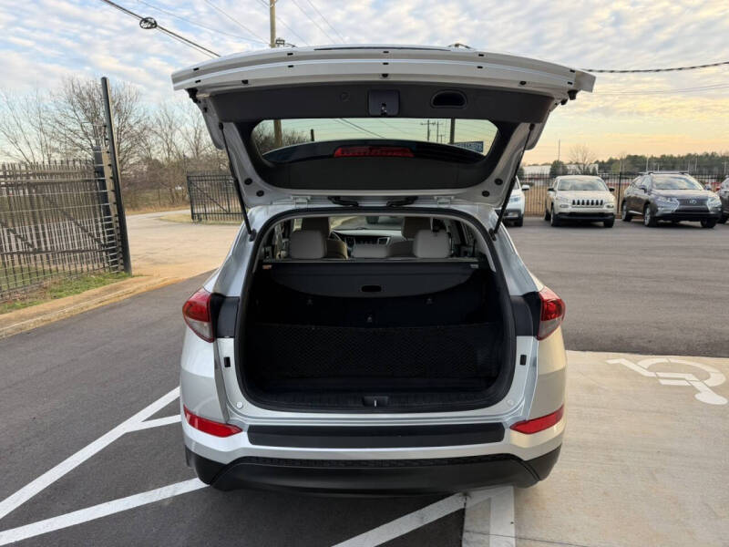 2017 Hyundai Tucson SE