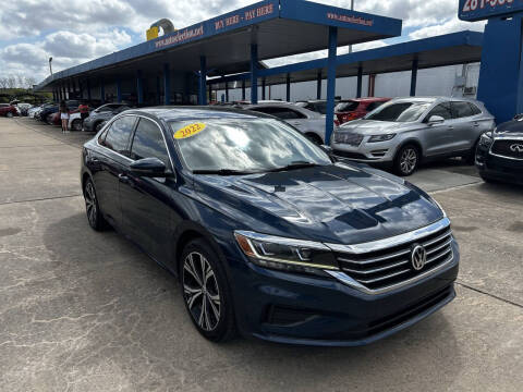 2022 Volkswagen Passat for sale at Auto Selection of Houston in Houston TX