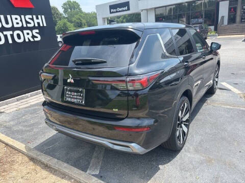 2025 Mitsubishi Outlander SE
