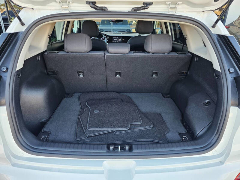 2022 Kia Niro Plug-In Hybrid LXS