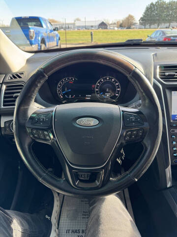 2016 Ford Explorer Platinum