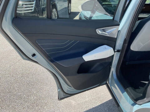 2023 Volkswagen ID.4 Pro S Plus