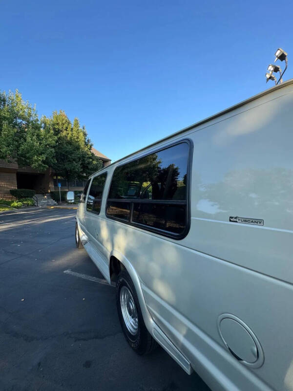 2006 Ford E-Series E-350 SD