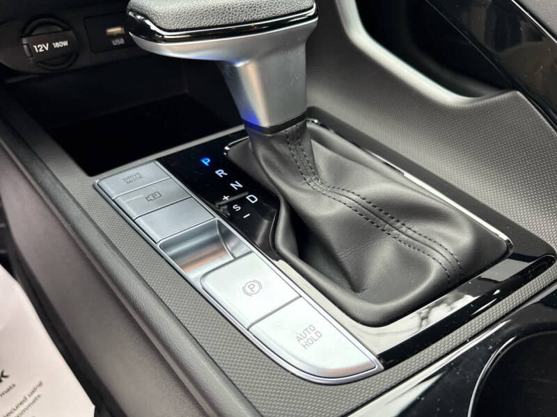 2024 Hyundai Elantra Hybrid Blue