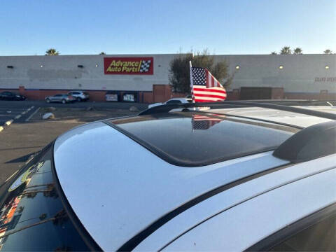 2003 Toyota Sequoia SR5