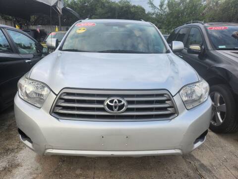 2010 Toyota Highlander for sale at 1st Klass Auto Sales in Hollywood FL