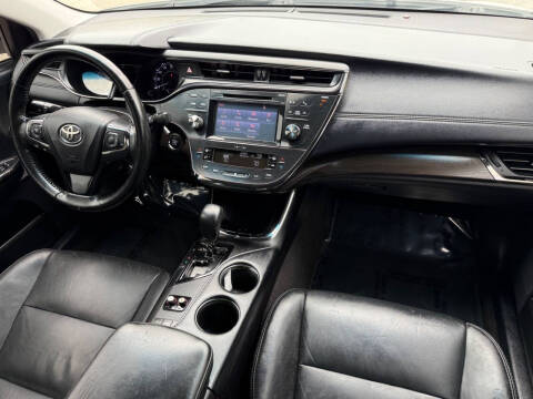 2016 Toyota Avalon XLE Plus