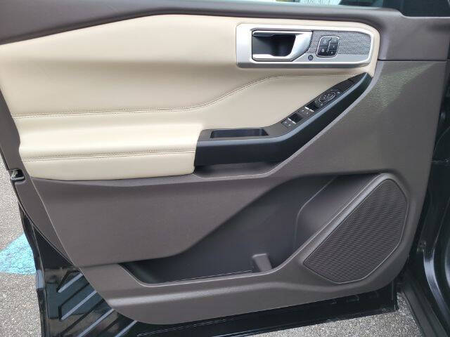 2020 Ford Explorer Platinum